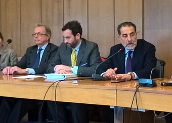 Da sinistra: l'amministratore unico della Marinedi, Marconi, l'amministratore delegato della Capo d'Anzio SpA, Bufalari, e il sindaco d'Anzio, De Angelis.
