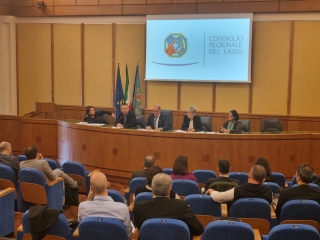 L'audizione della sesta commissione in sala Mechelli sulla tratta ferroviaria FL3 L'audizione della sesta commissione in sala Mechelli sulla tratta ferroviaria FL3