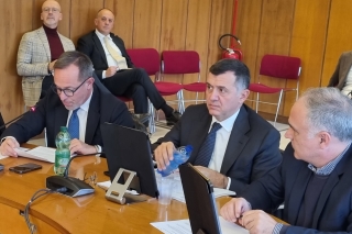 L'assessore Righini e il presidente della commissione Bilancio, Marco Bertucci