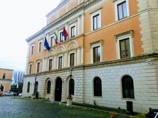 Il palazzo comunale di Tivoli.