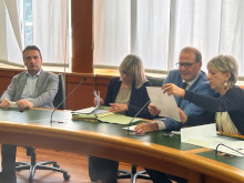 Da sinistra, gli assessori Ghera, Rinaldi e il presidente Mitrano durante l'audizione in commissione