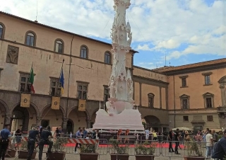 La manifestazione viterbese della Macchina di Santa Rosa.