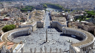 Piazza San Pietro Piazza San Pietro