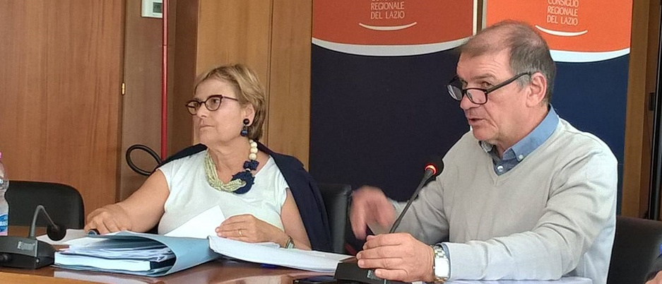 L'assessore al Bilancio, Sartore, e il presidente della quarta commissione, Vincenzi. L'assessore al Bilancio, Sartore, e il presidente della quarta commissione, Vincenzi.