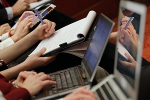 Lavoratrici dell'informazione. Lavoratrici dell'informazione.