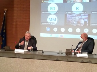 L'intervento del garante nazionale dei detenuti, Palma, a sinistra. A destra il Portavoce della Conferenza, Anastasìa.