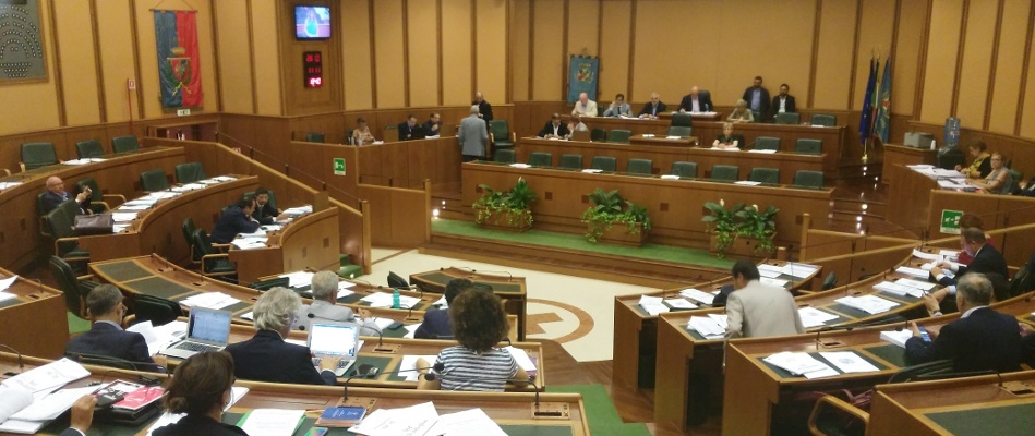 L'aula della Pisana durante i lavori sul rendiconto
