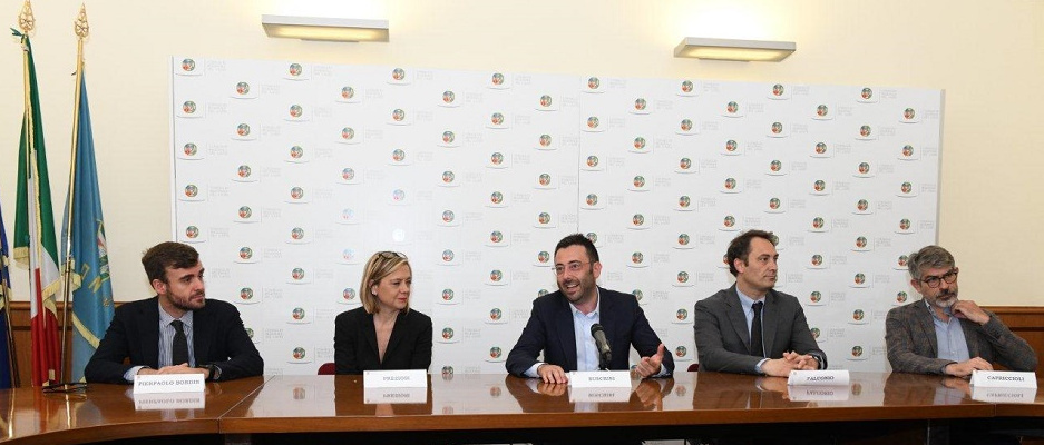 Un momento della conferenza stampa.