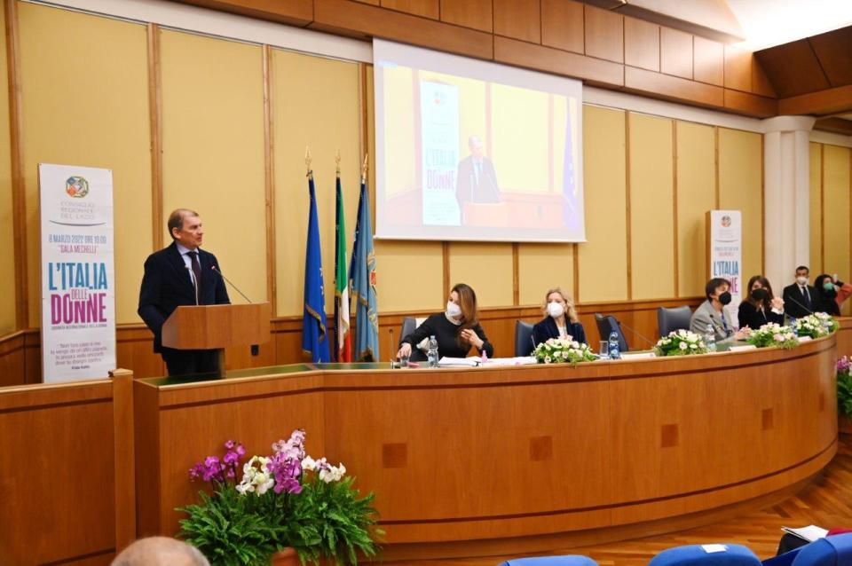 Il saluto del presidente Marco Vincenzi, al convegno