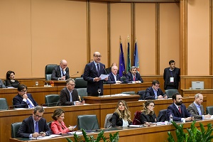 Un momento del discorso di Zingaretti all'Aula