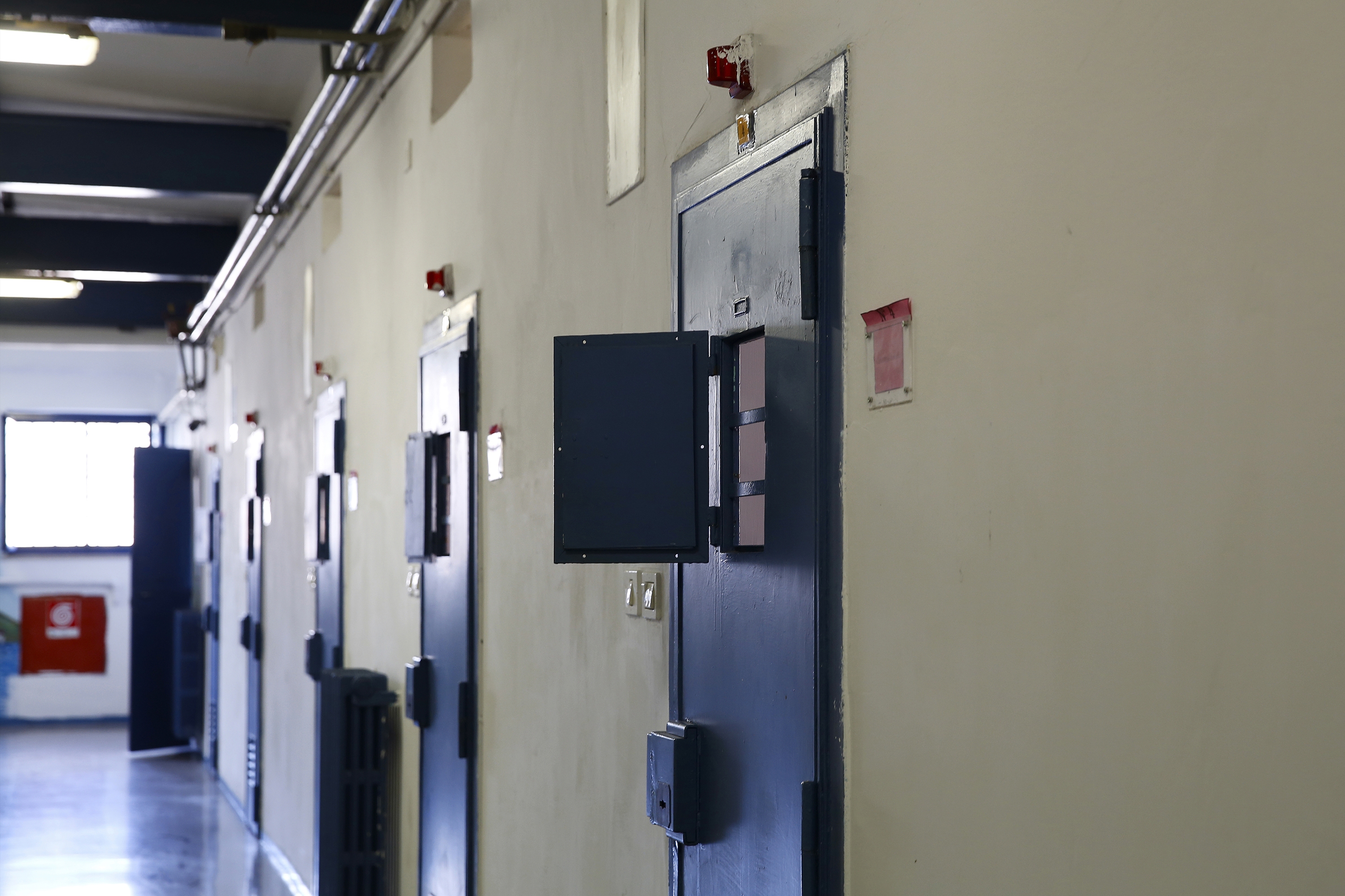 Uno scatto fotografico nel carcere femminile di Rebibbia a Roma. Foto di Francesca Pompei.