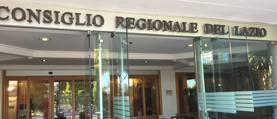 L'ingresso del Consiglio regionale del Lazio.